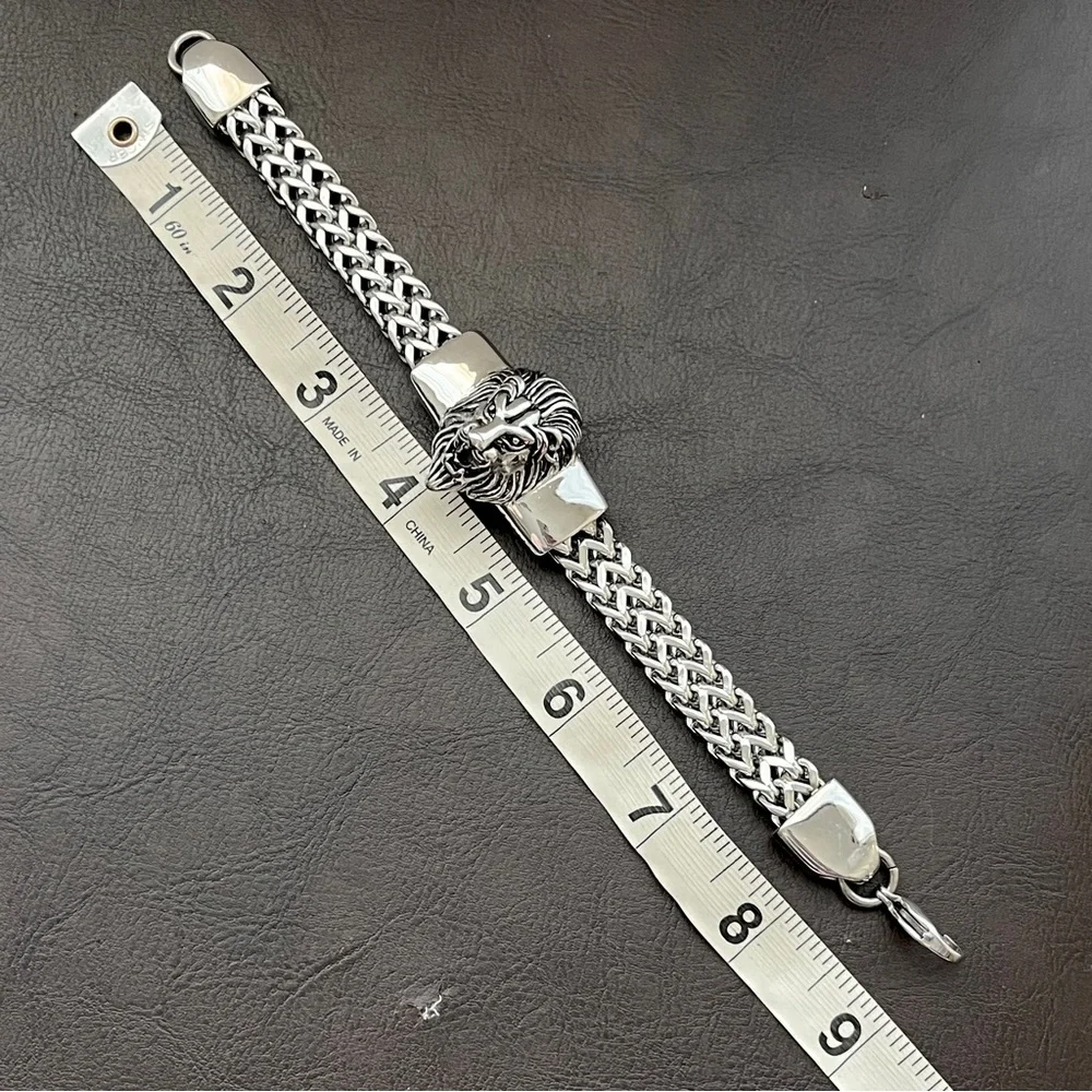 Men's Heavy Silver Stainless Steel Lion Head Bracelet
